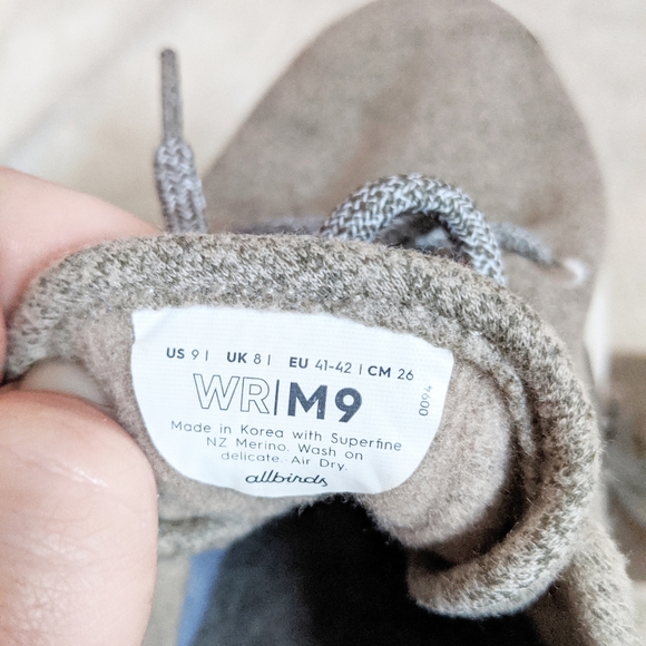 Allbirds Men's Wool Runners Running Sneakers 9 - Picture 4 of 6